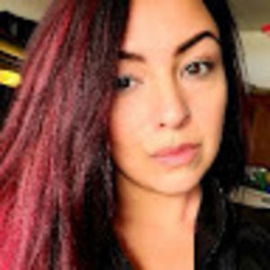 Meet your Posher, Brianna